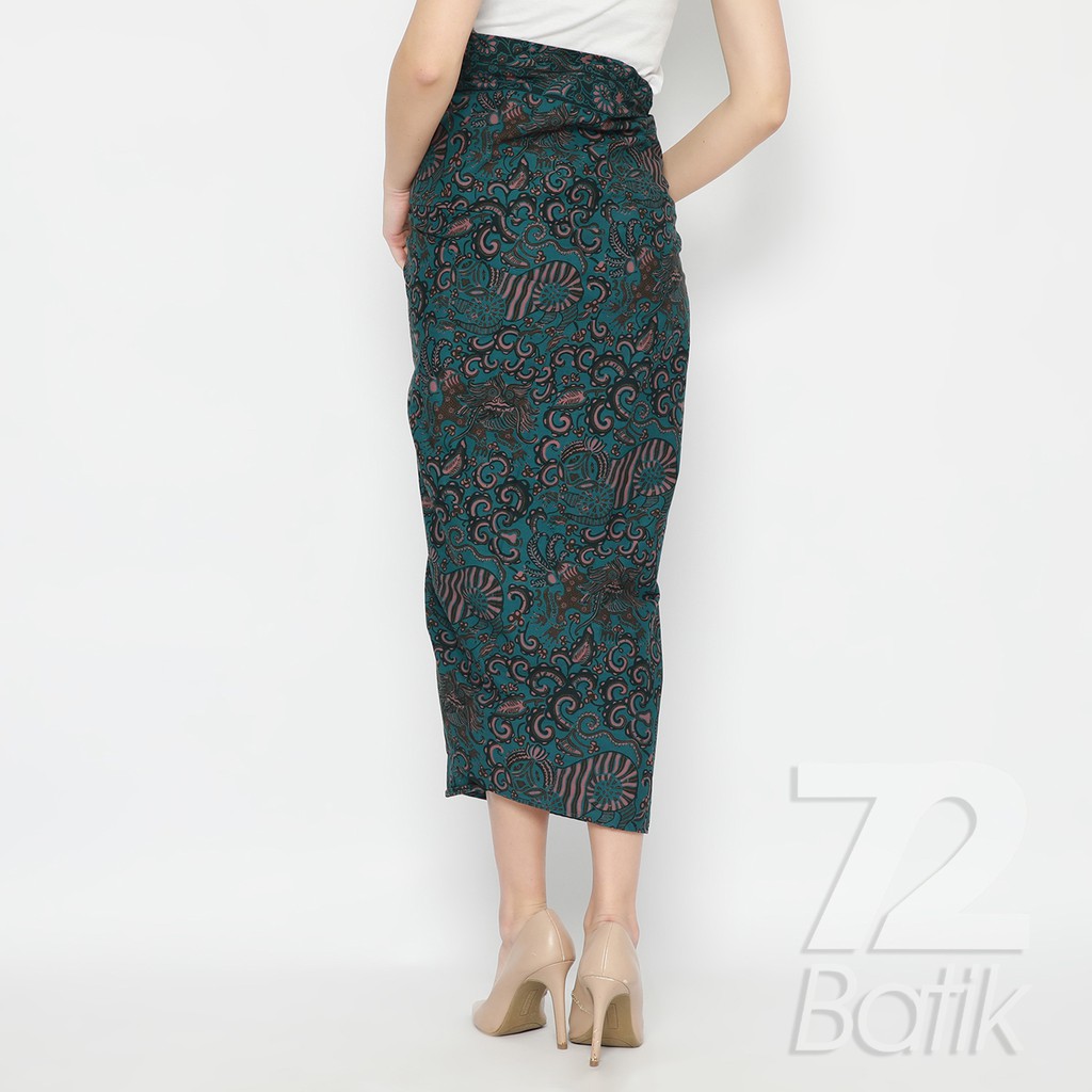 BAJU BATIK COUPLE  Kemeja Rok Lilit Instan Batik Pria Lengan Pendek Slimfit Premium Balian Biru 722816 Cap 72 - Baju Kemeja Atasan Pakaian Batik Couple Cople Pria Cowok Laki Laki Remaja Keluarga Lengan Pendek Modern Slimfit Premium Kekinian