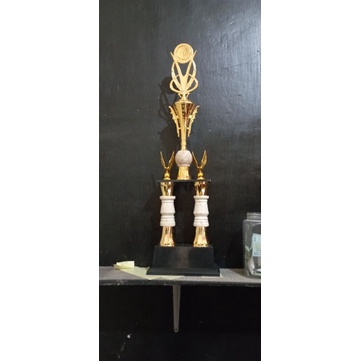 Piala Kaki 2 marmer
