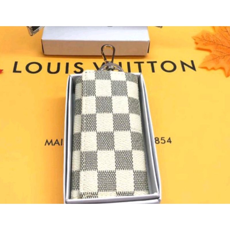 gantungan kunci LV putih gantungan stnk mobil motor