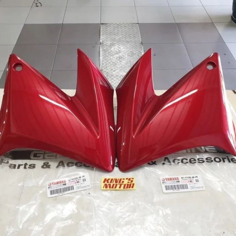 SCOOP AIR SAYAP DEPAN VIXION OLD MERAH SEPASANG original YAMAHA