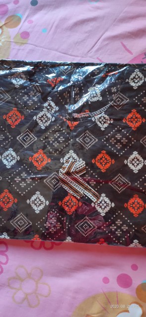 Batik Couple Seragaman Batik Sarimbit