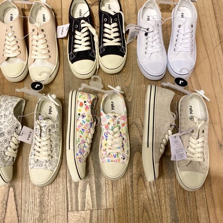 (HARGA TERMURAH) sepatu harlow lace up plimsoll rubi sale