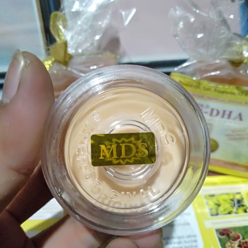 Cream A dha Gold Super Holo MDS Original
