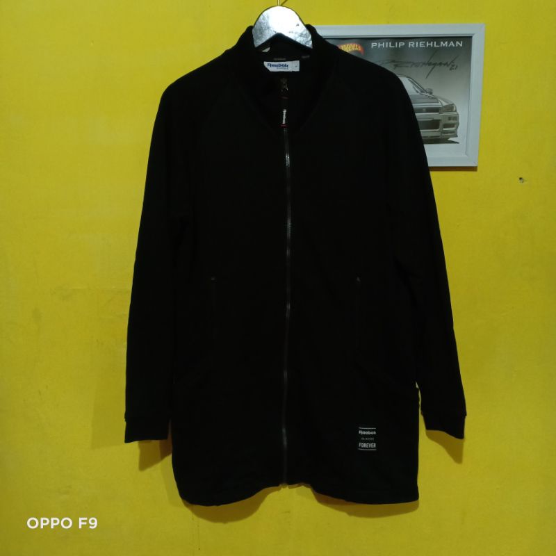 Jaket REEBOK secondbrand pria wanita jaket second