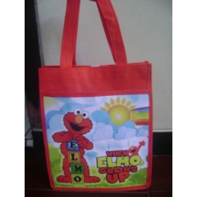 

TAS ULTAH ELMO KARAKTER KARTUN SESAME STREET MODEL KANTONG DEPAN