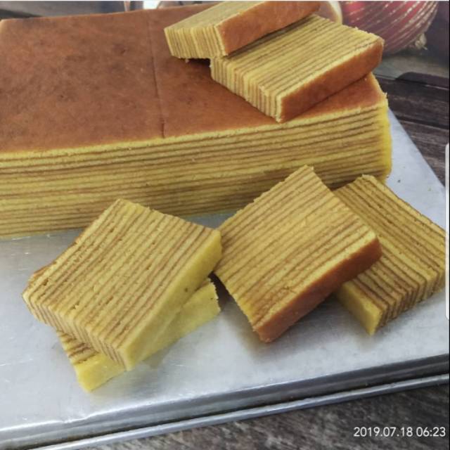 

Lapis legit original khas bangka