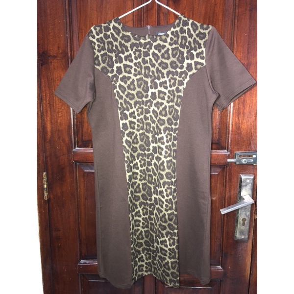 SUPER FLASH SALE Dress Eprise With Tag Totole XL Turun Harga Dari 400 ribu jadi 100 ribu aja bundaaa