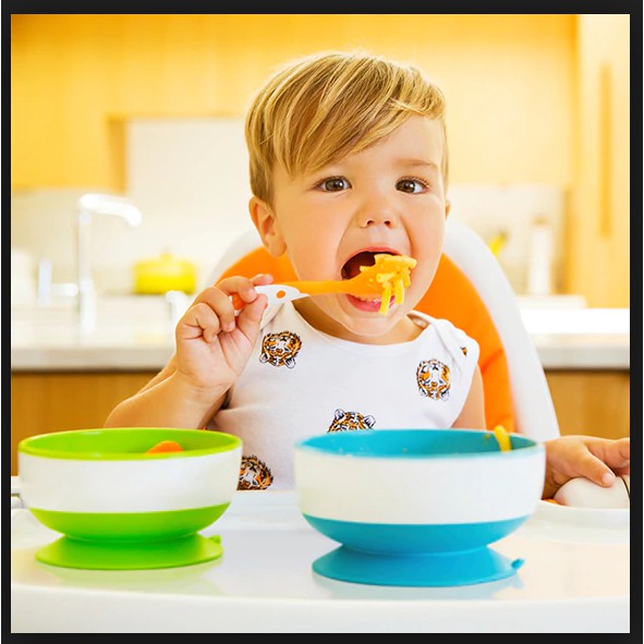 Mangkuk makan anak Munchkin Stay Put Suction Bowls (3 Pcs)