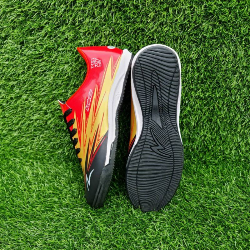 SEPATU FUTSAL SPECS KUALITAS IMPORT BEST SELLER SEPATU BOLA