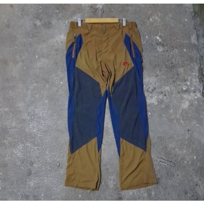 CELANA NEPA OUTDOOR ORIGINAL SECOND ( THRIFT )