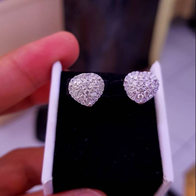 Giwang tusuk emas putih berlian eropa model love