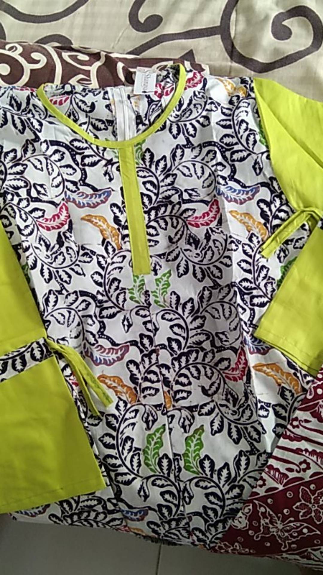 Shanaya Batik Tunik Latansa Lengan Serut Batik Cap Wonogiren Kombi Toyobo