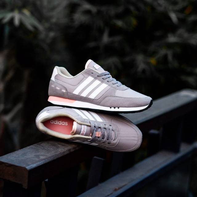 Original BNWB Adidas Neo City Racer