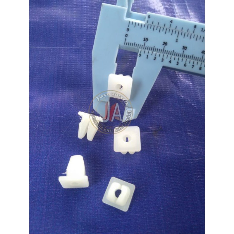 Dudukan Lampu Besar Mobil Universal Dudukan Headlamp Dudukan Lampu Senja Dudukan Lampu Sein