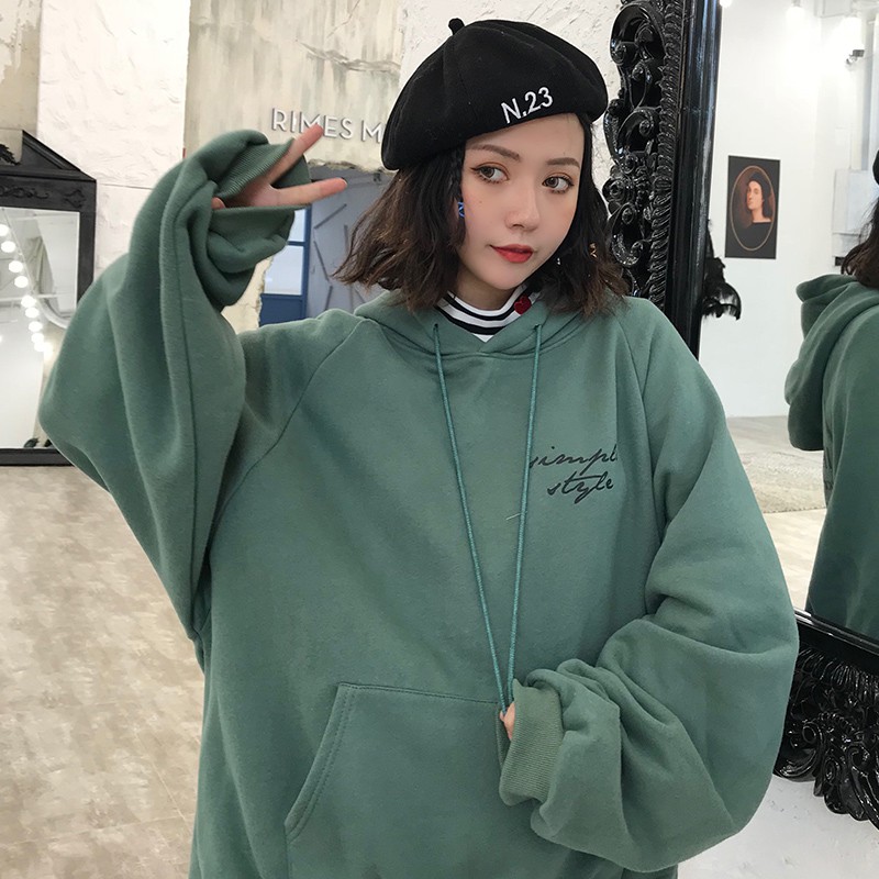 Sweater Berkerudung Lengan Panjang Wanita Korea Warna Solid Longgar Huruf Dicetak-1