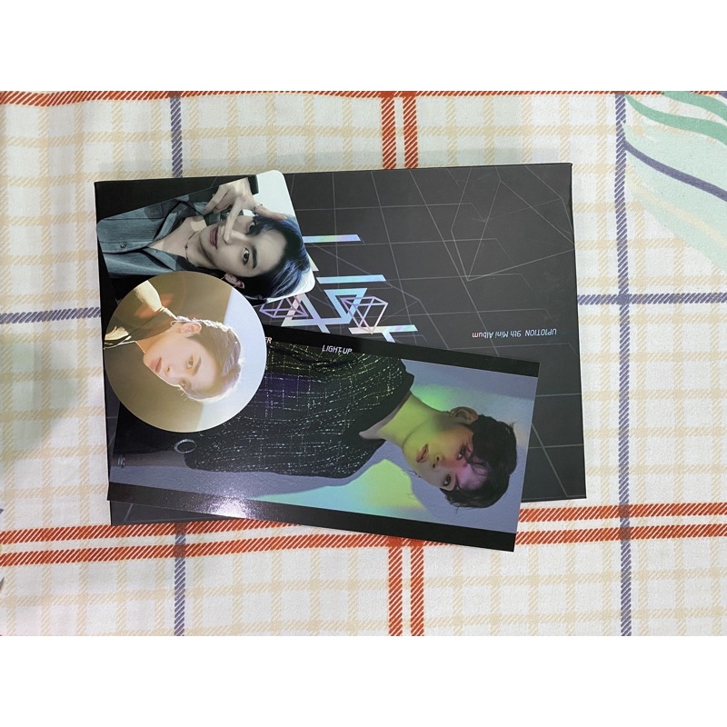 (baca deskripsi) UP10TION album light up hunter ver.