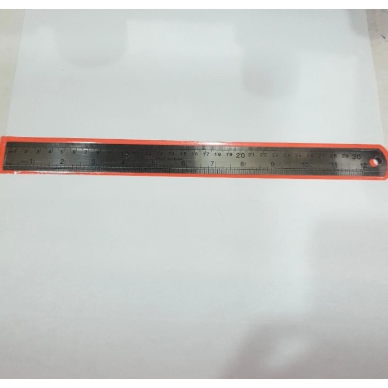 

Penggaris Besi 30 cm