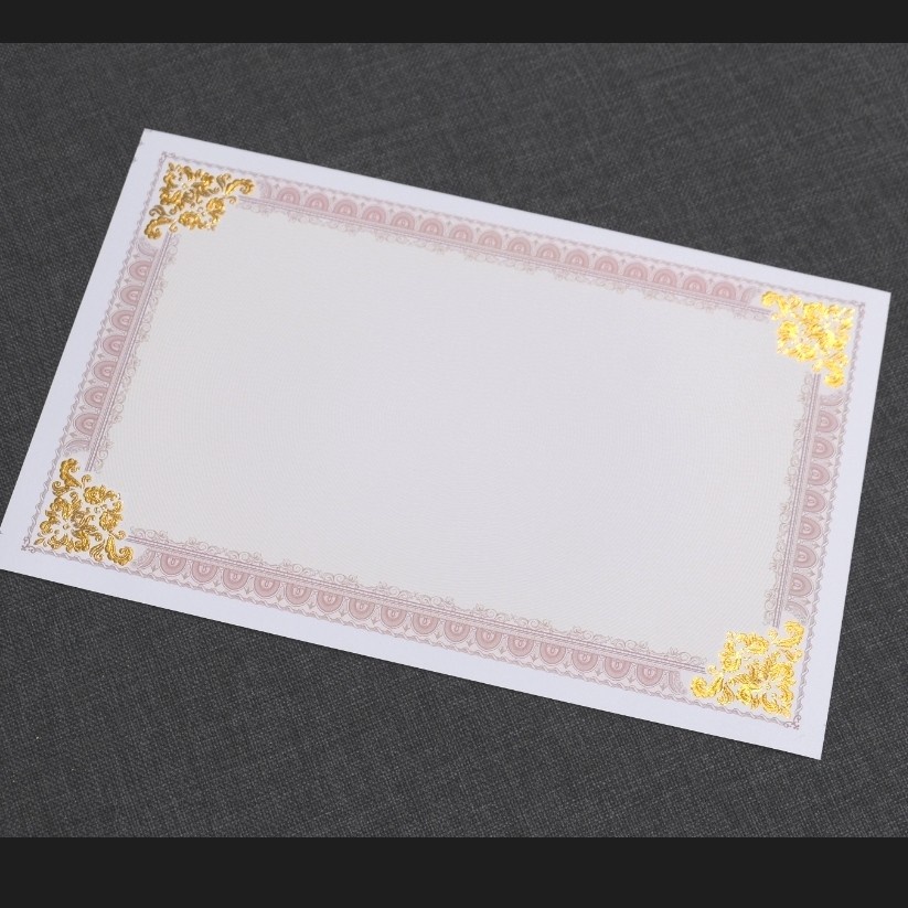 

bib Blanko / Kertas Piagam Sertifikat Folio Simpaty Foil Emas Sudut Mewah