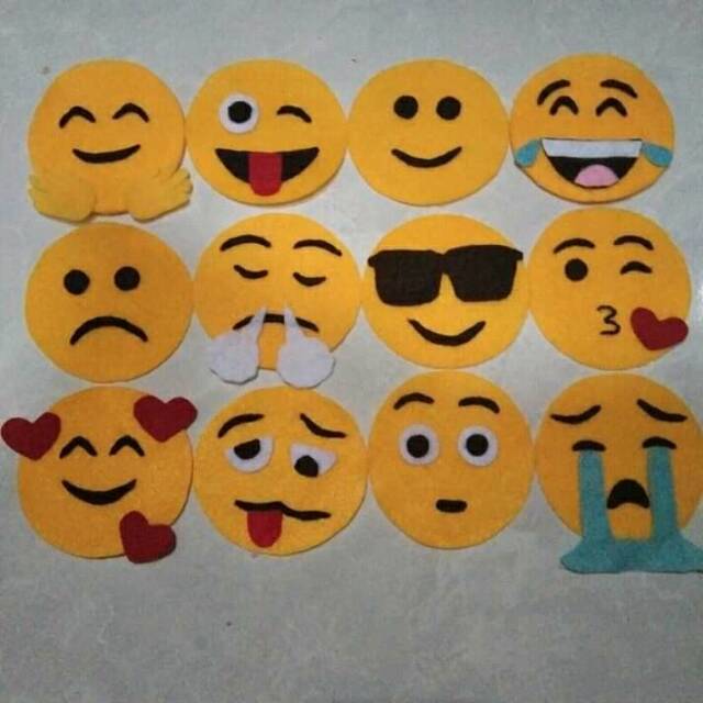 

Amplop THR emoticon /lusin