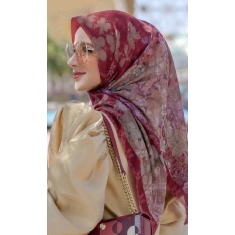 Buttonscarves Dream Park Series Scarlet