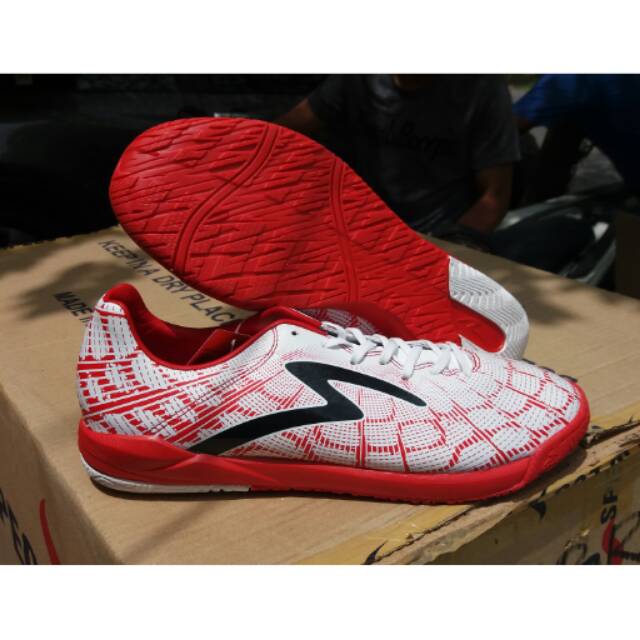 Sepatu futsal specs Fury LE
