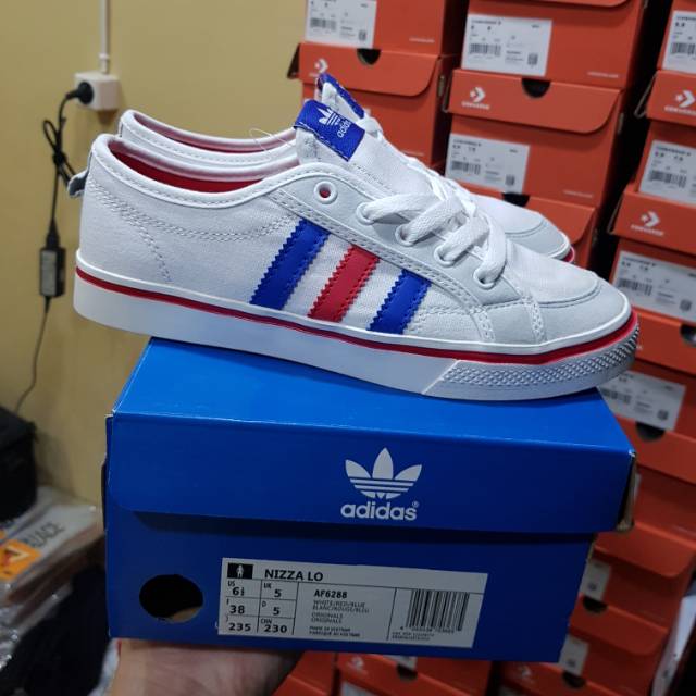 adidas nizza blue and white