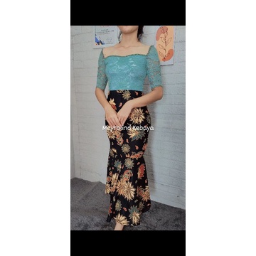 DRESS KEBAYA / KOMBINASI BATIK / DRESS WISUDA