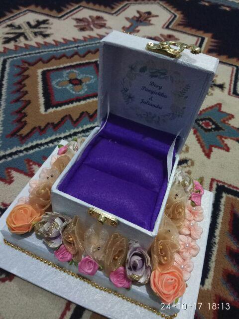 Kotak Perhiasan/box Hantaran