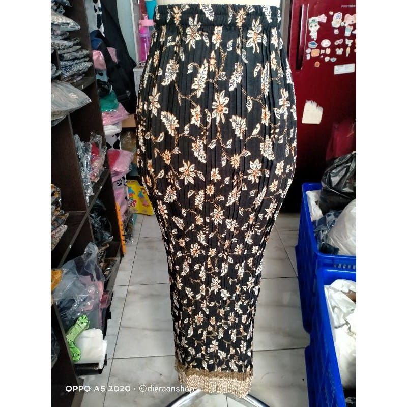 COD ROK PLISKET MUAT JUMBO BATIK BAWAHAN KEBAYA ROK BATIK JUMBO-PLISKET-MELATIGOLD