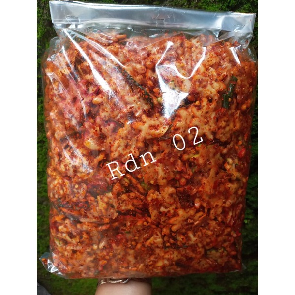 

1kg krupuk bintang.krupuk warna warni daun jeruk