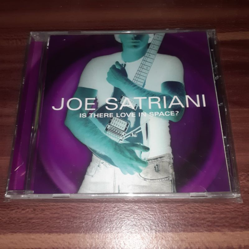 CD IMPORT - JOE SATRIANI - Is There Love In Space?