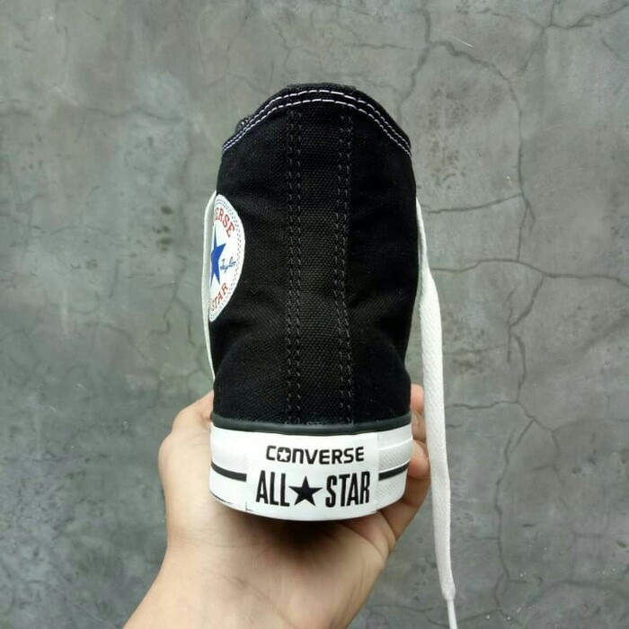 Sepatu Converse Impor Allstar Classic Vietnam Black White Sneakers Sekolah Kerja Traning Pria Wanita