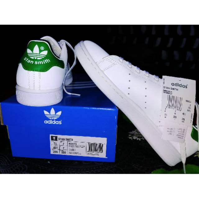 sepatu adidas stan smith
