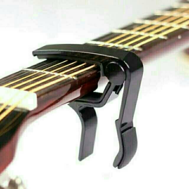 Capo gitar bahan besi, capo murah, capo gitar akustik elektrik bass