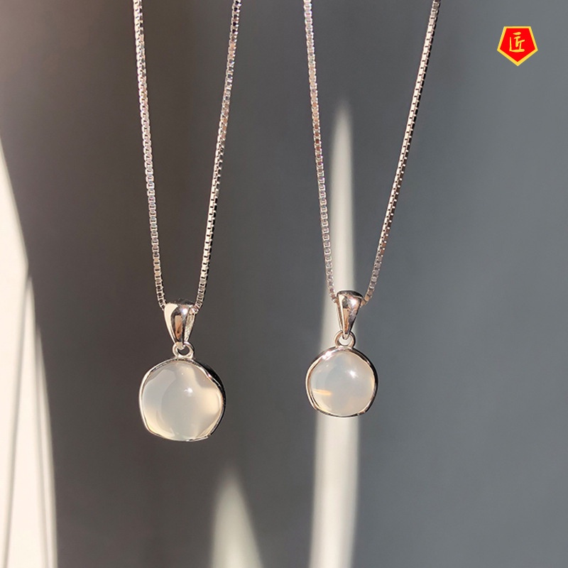 [Ready Stock]925 Silver Elegant Jade round Pendant Necklace Light Luxury Minority