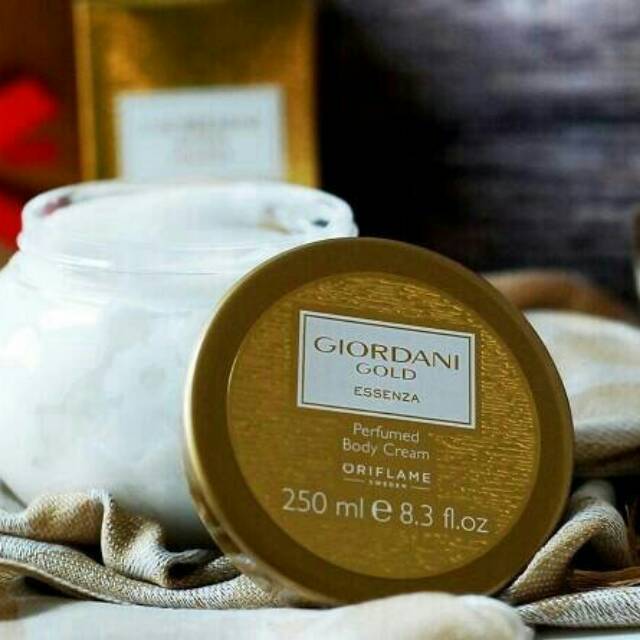 Giordani Gold Essenza Parfum