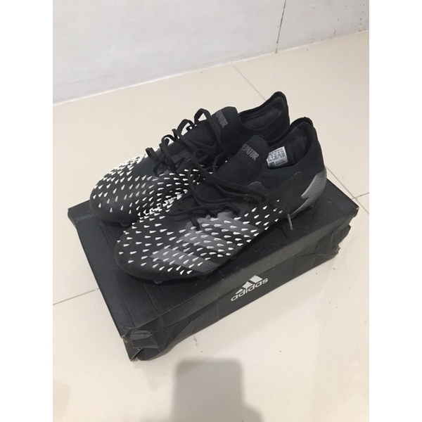 Sepatu Adidas Predator Freak.1 L FG Original