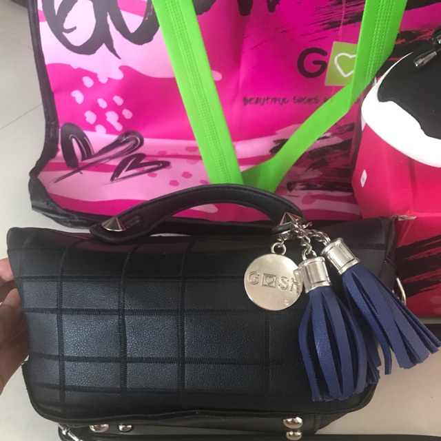 Tas gosh hitam (preloved)
