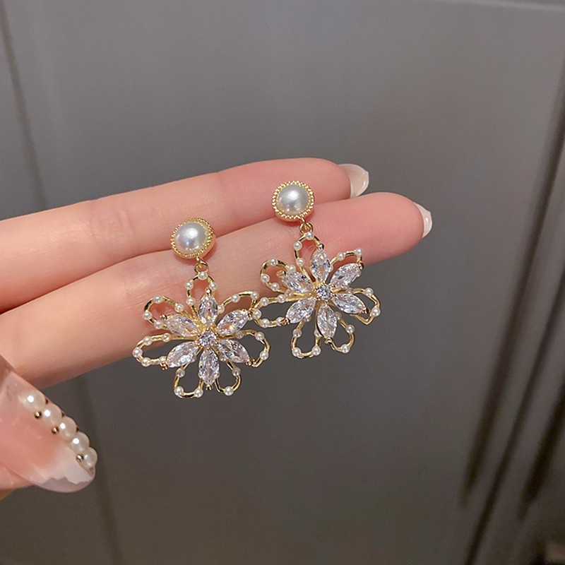 Anting Tusuk Gantung Sterling Silver 925 Desain Bunga Hias Zircon + Mutiara Gaya Vintage / Mewah Untuk Wanita