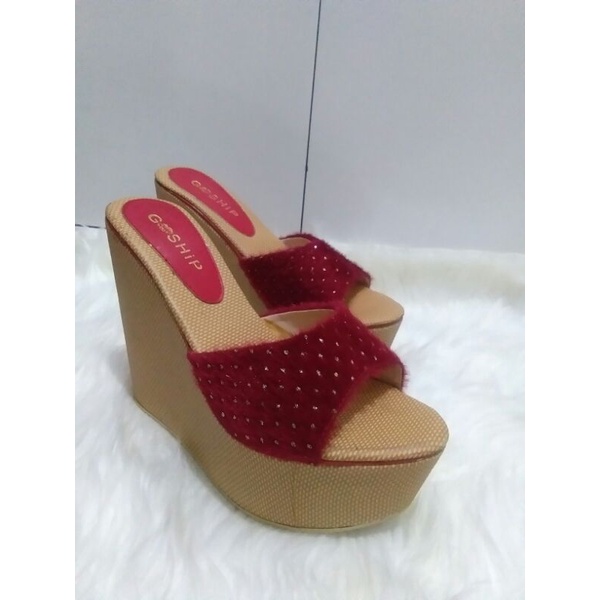 wedges preloved