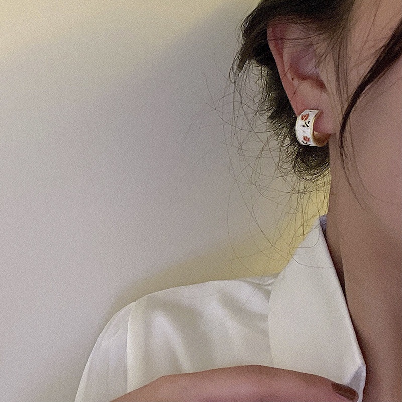 Anting Bentuk Bunga Tulip Gaya Retro Korea