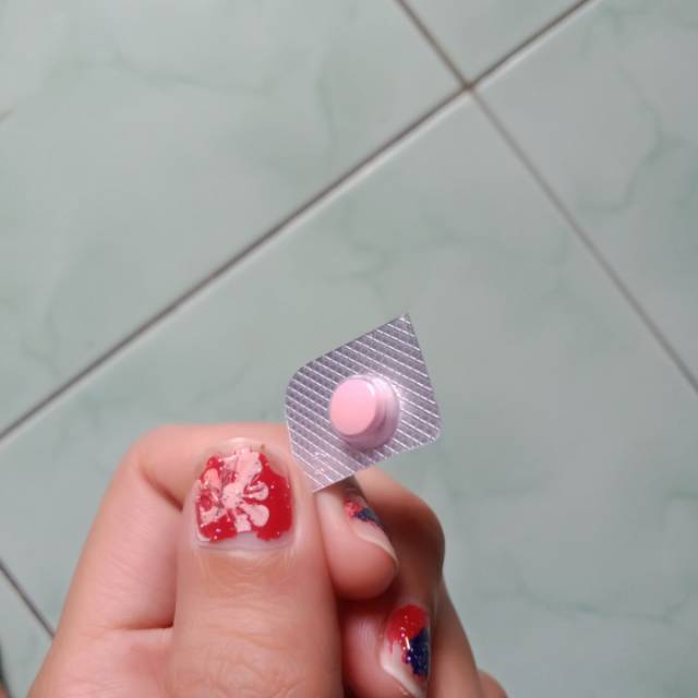 Obat pembesar payudara & bokong , obat pembesar payudara