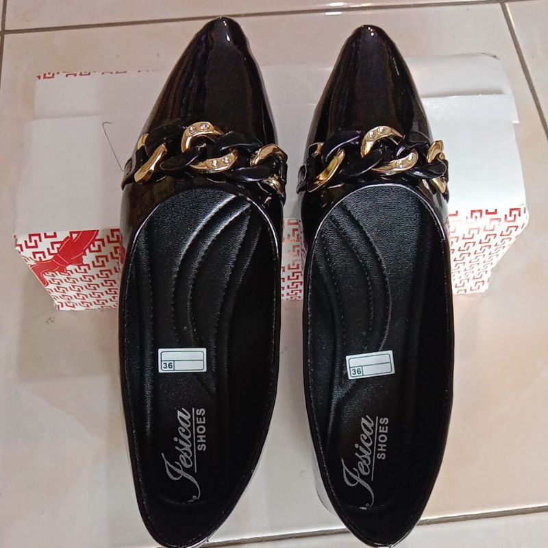 Sepatu Wanita Flatshoes Pancus Hitam Glossy