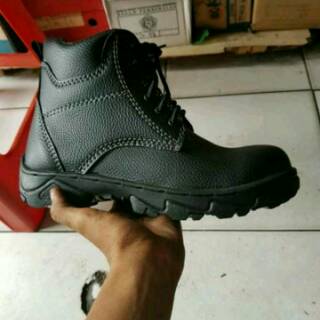  Sepatu  Safety  sefty septy safeti Semi Boot Murah 