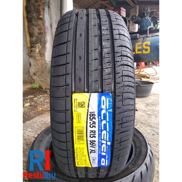 Ban Tubeles Accelera PHI-R 185/55 R15