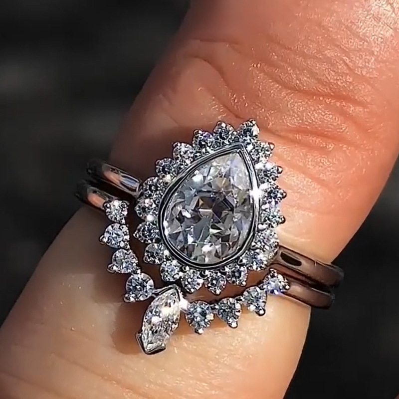 Cincin Kepribadian Moissanite Untuk Wanita