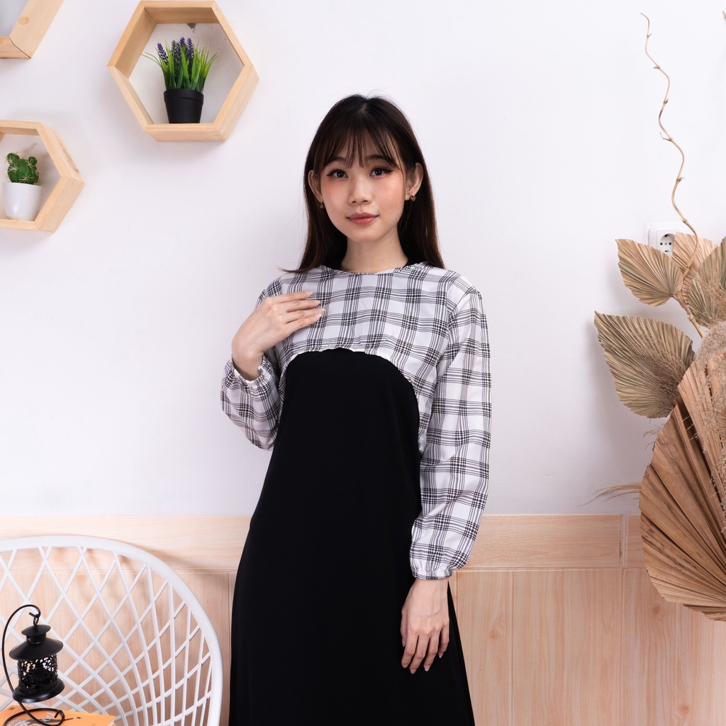 IL - Lily Crop Top Tartan / Korean Blouse Outher Wanita Motif Kotak