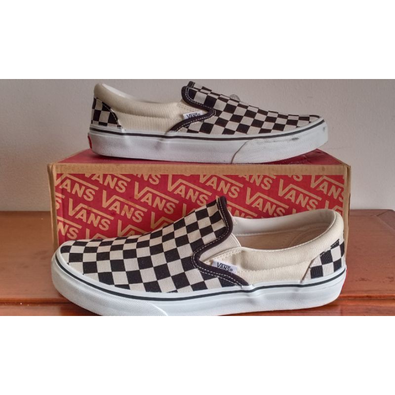 SepatuSlipOnVans