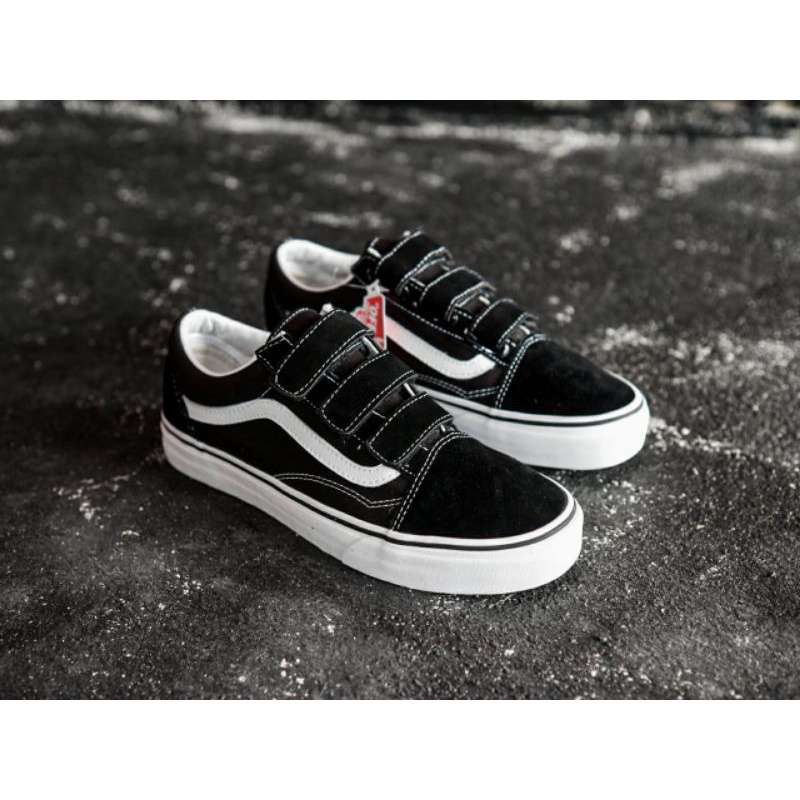 (COD) Vans Velcro Classic Black/White [ORIGINAL]