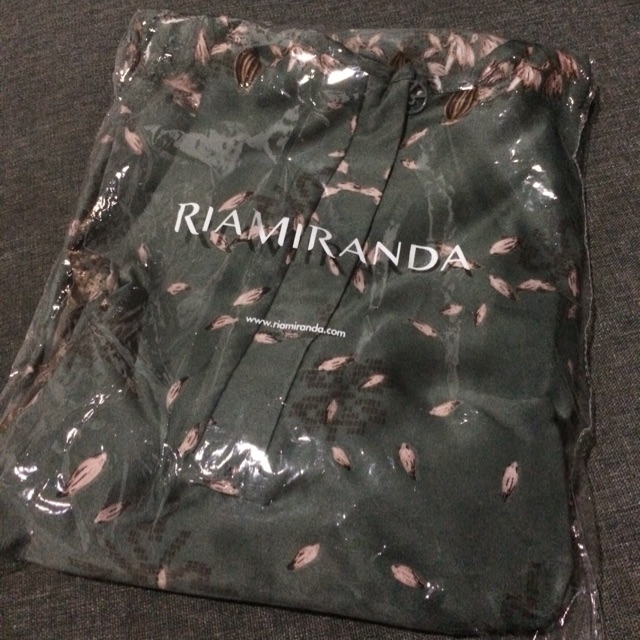 Janiah tunik M Ria Miranda Preloved VGC